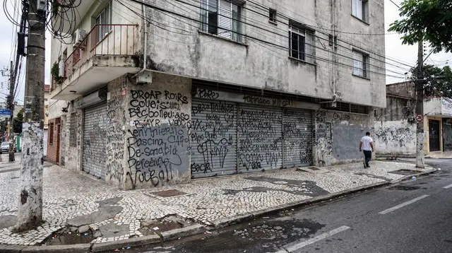 Pixação: São Paulo's other street writing